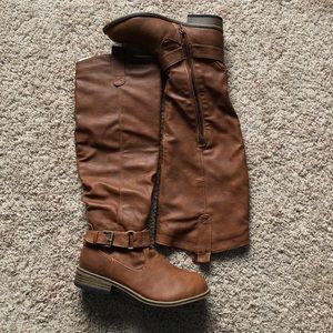 Women’s Chestnut Knee Boots